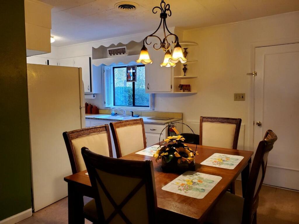 Meadowlark Motel With Restaurant & Bar Maggie Valley Luaran gambar