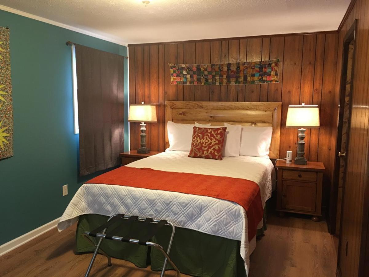 Meadowlark Motel With Restaurant & Bar Maggie Valley Luaran gambar